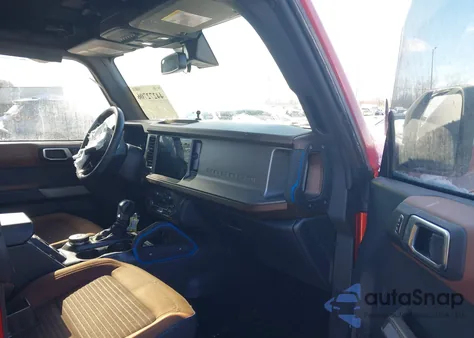 2023 Ford Bronco Outer Banks из США, поврежденный, VIN 1FMEE5BP0PLB15281